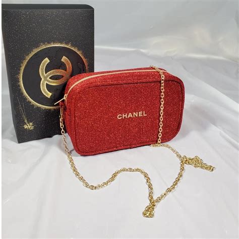 chanel beauty pouch